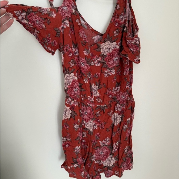 American Eagle Outfitters Red Floral Jumpsuit - Picture 4 of 6